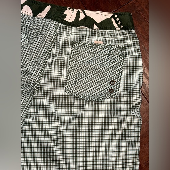 Old Navy Size M Men’s Vintage Green Blue Plaid Swim Trunks Shorts Hook Loop Tie - Picture 5 of 9